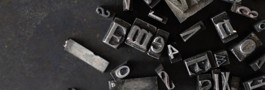 lettres en relief